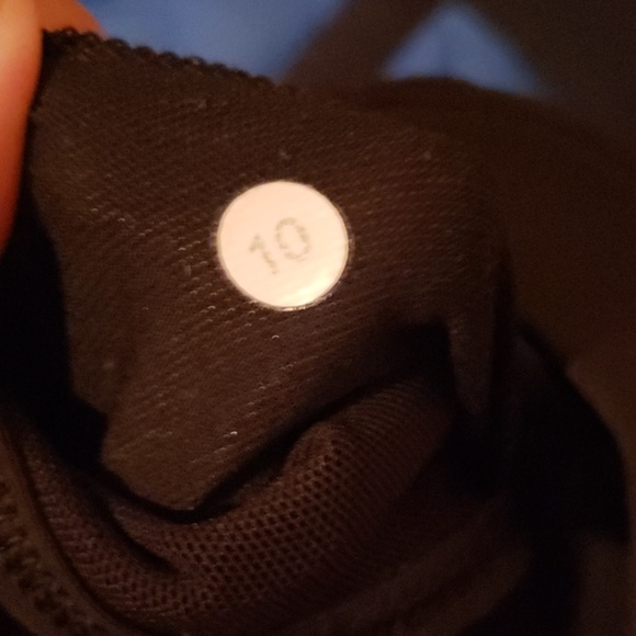 Lululemon strappy sports bra - Picture 3 of 3